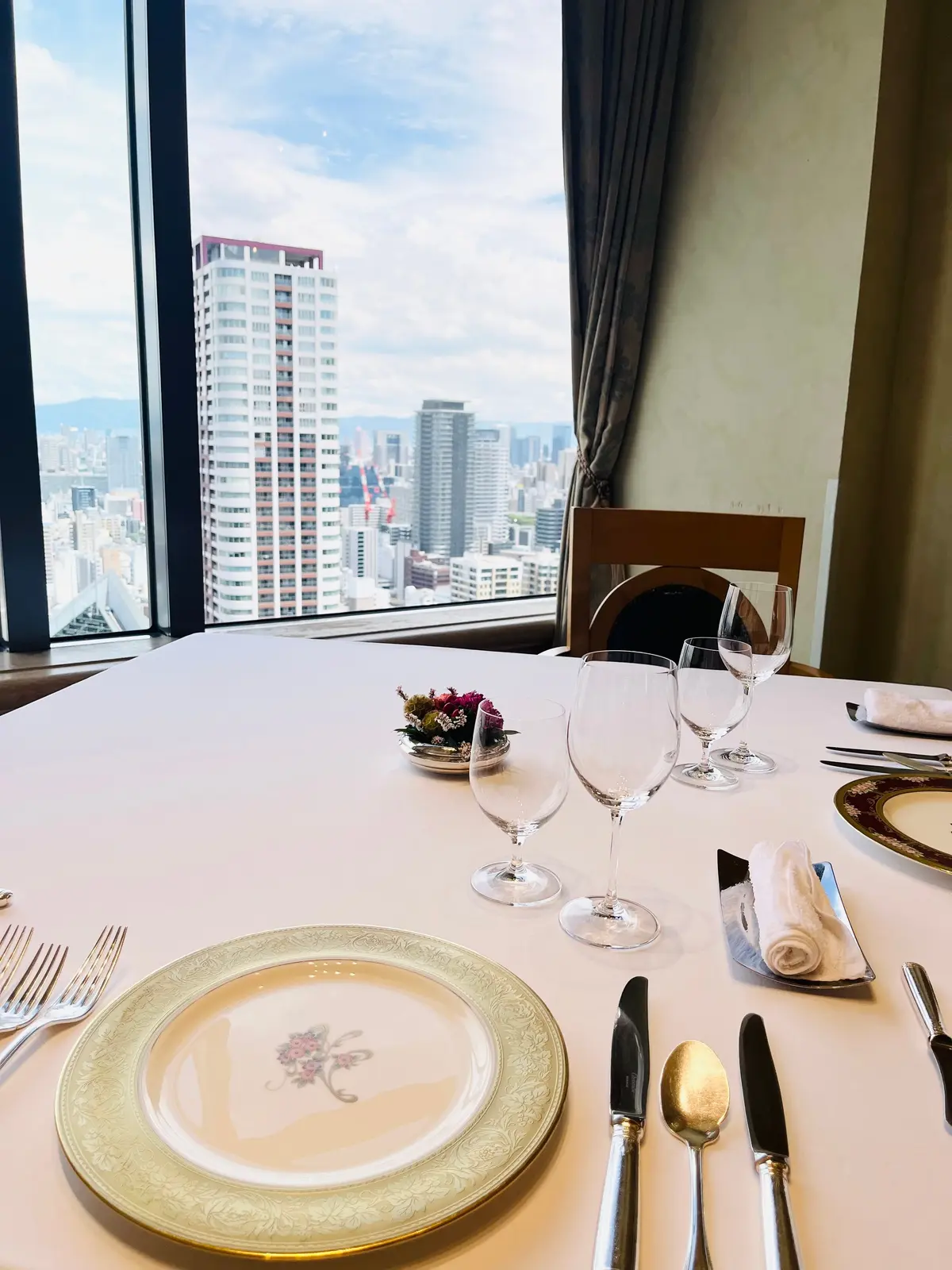 【大阪】景色抜群！ホテルのフレンチレストの画像_1