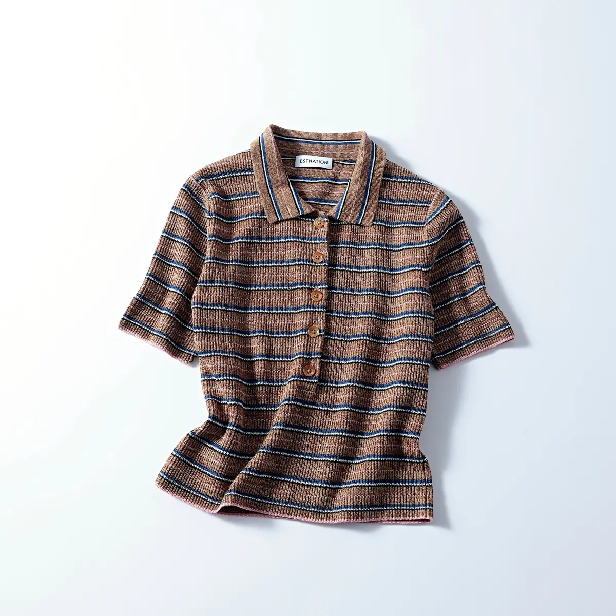 【新川優愛の通勤コーデ】オフィスコーデにの画像_3