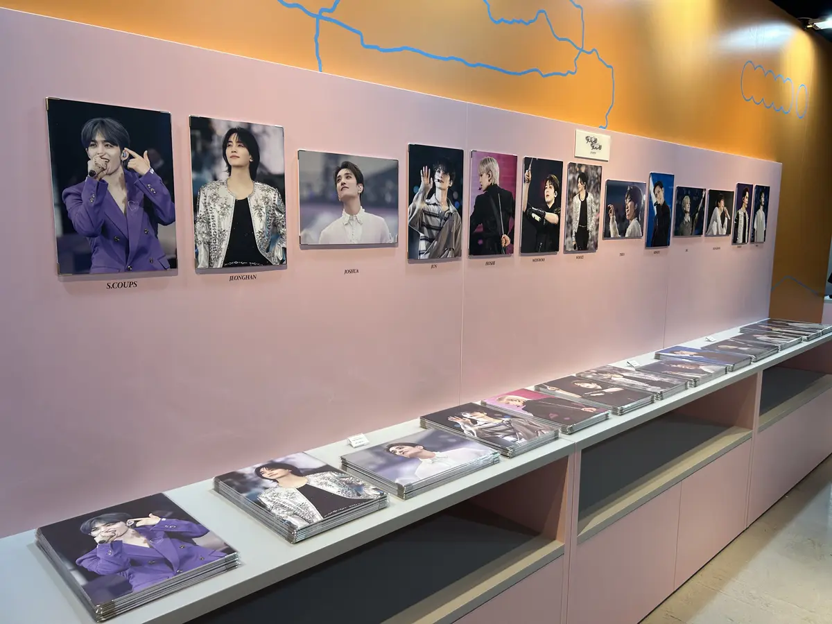 写真展「[HYBE INSIGHT] SEVENTEEN EXHIBITION 'FOLLOW FELLOW' IN JAPAN」