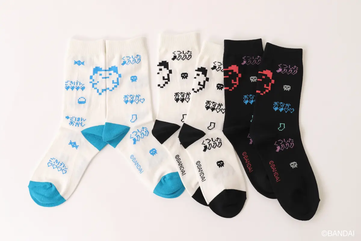 ビッグドット総柄クルーソックス　たまごっち　靴下屋　初コラボ