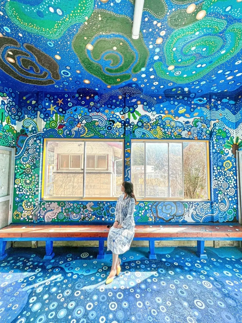 和歌山県　無人駅　アート　紀伊有田駅　MOREJAPAN 