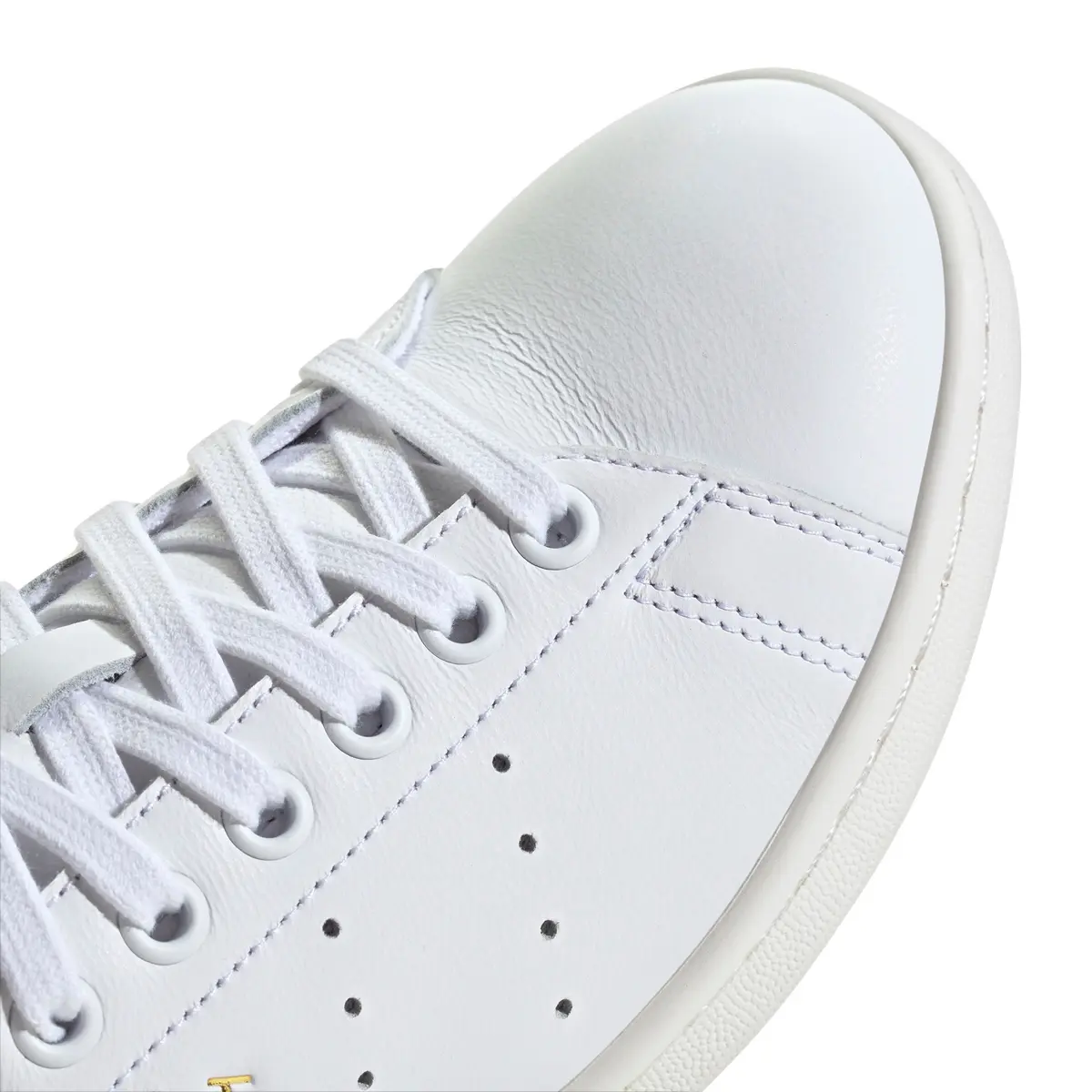 スニーカー　スタンスミス　白スニーカー