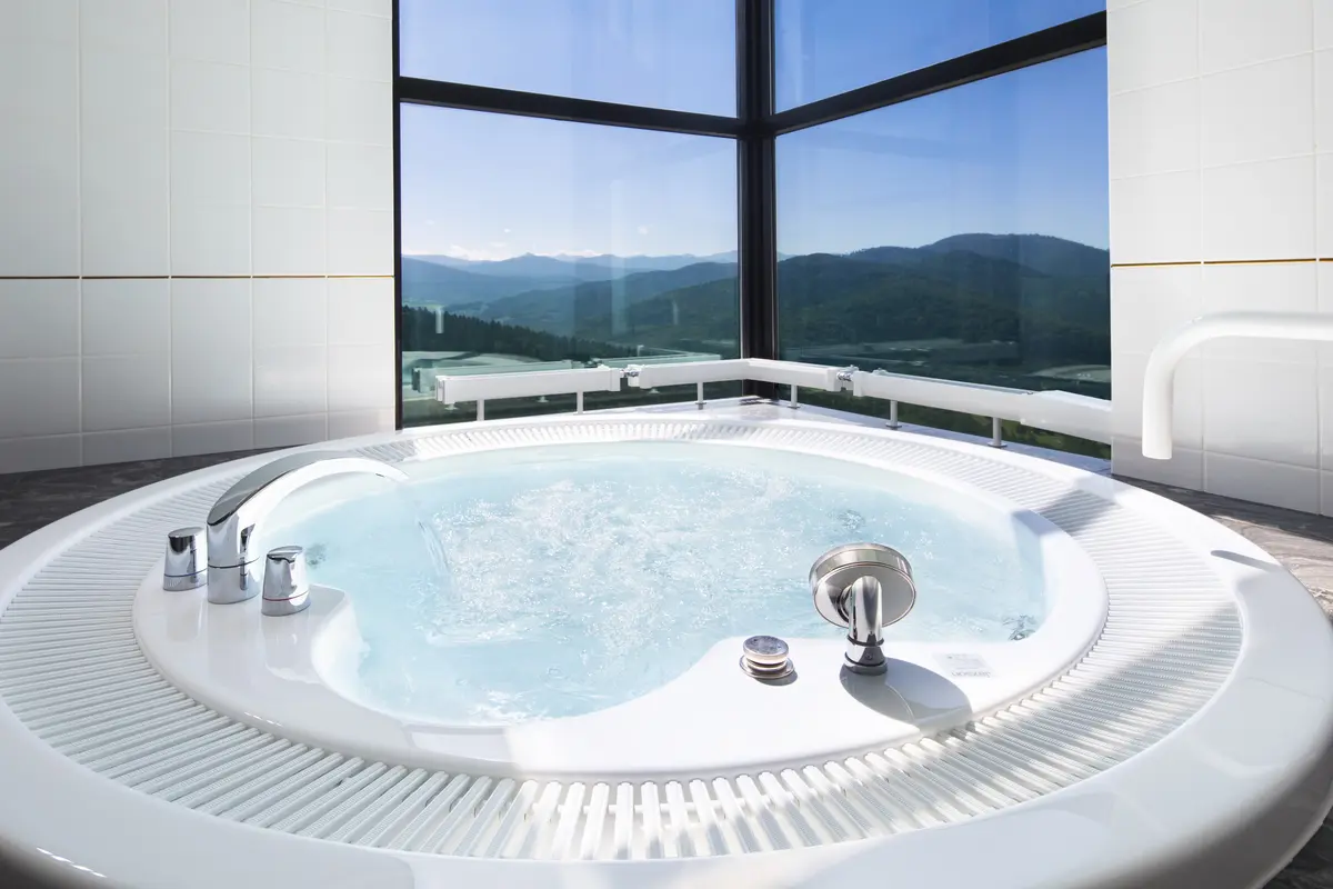 『リゾナーレトマム』展望ジェットバス