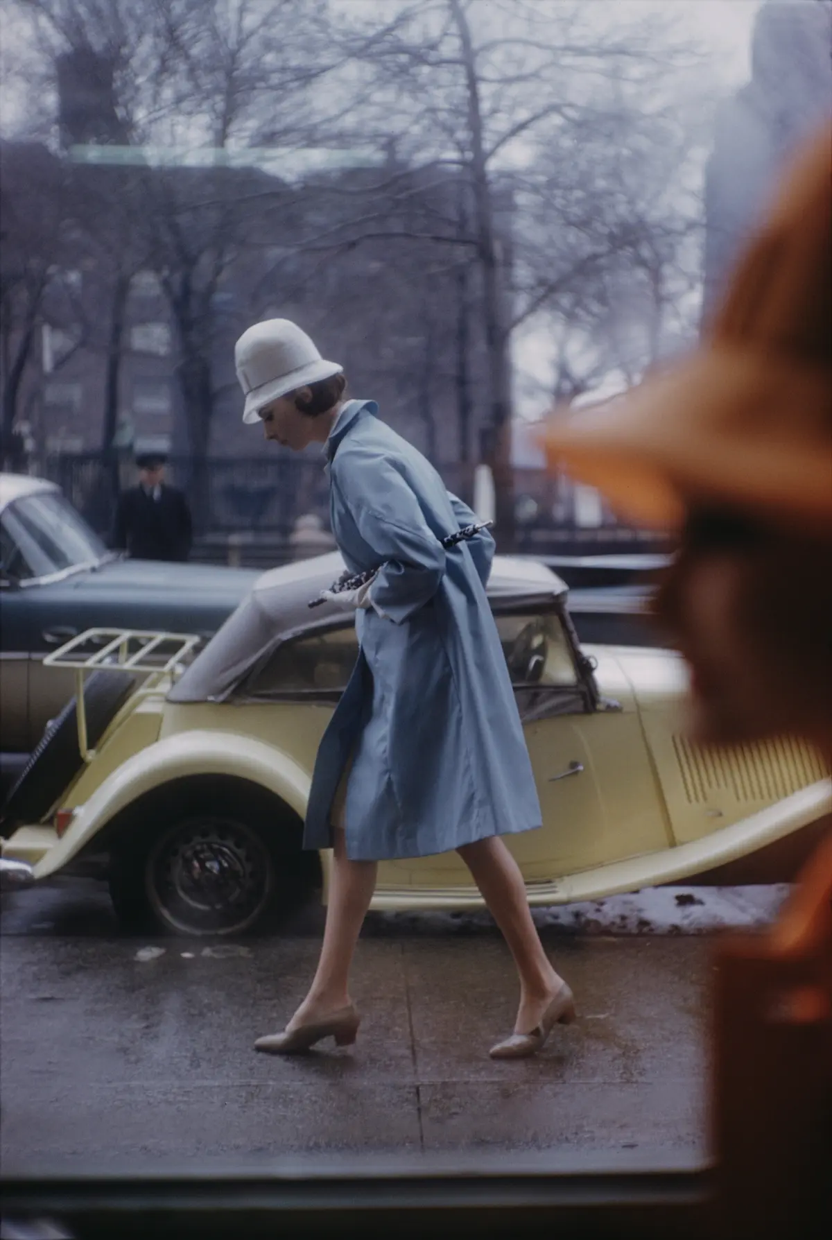 Harper's Bazaar, April / 1962 / ©️Saul Leiter Foundation