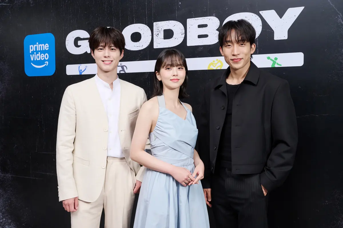 グッドボーイ集合写真：パク・ボゴム、キム・ソヒョン、イ・サンイ