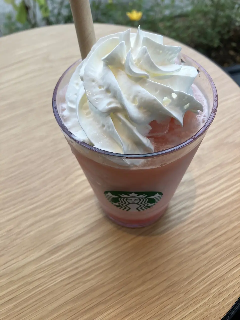 【スタバ】ラブ＆ピーチフラペチーノ🩷おすの画像_2