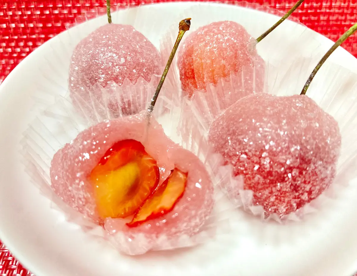 シャトレーゼ　和スイーツ　和菓子　さくらんぼ餅