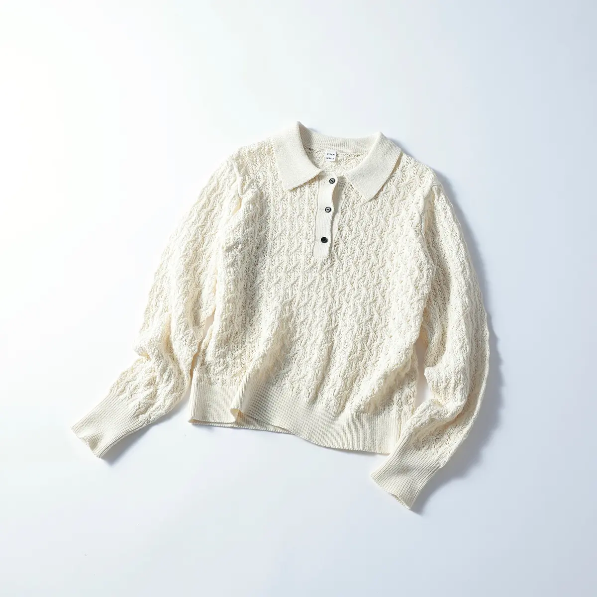 『CITEN』の透かし編みニット