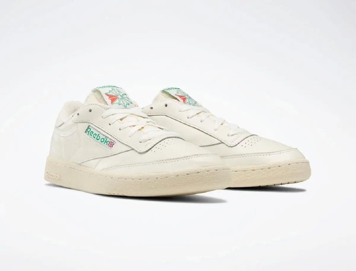 レディースウォーキングシューズ　『リーボック』クラブシー 85 ヴィンテージ白