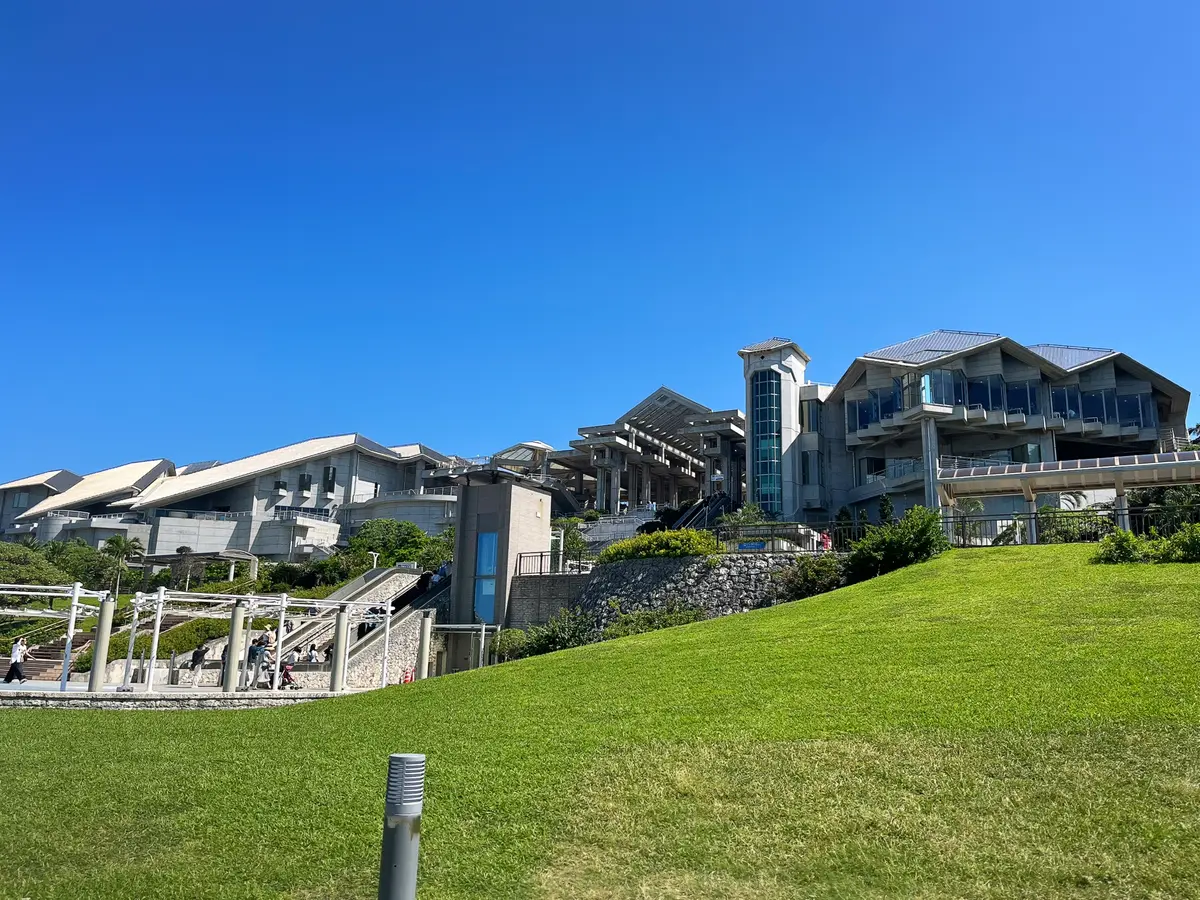 沖縄美ら海水族館　外観