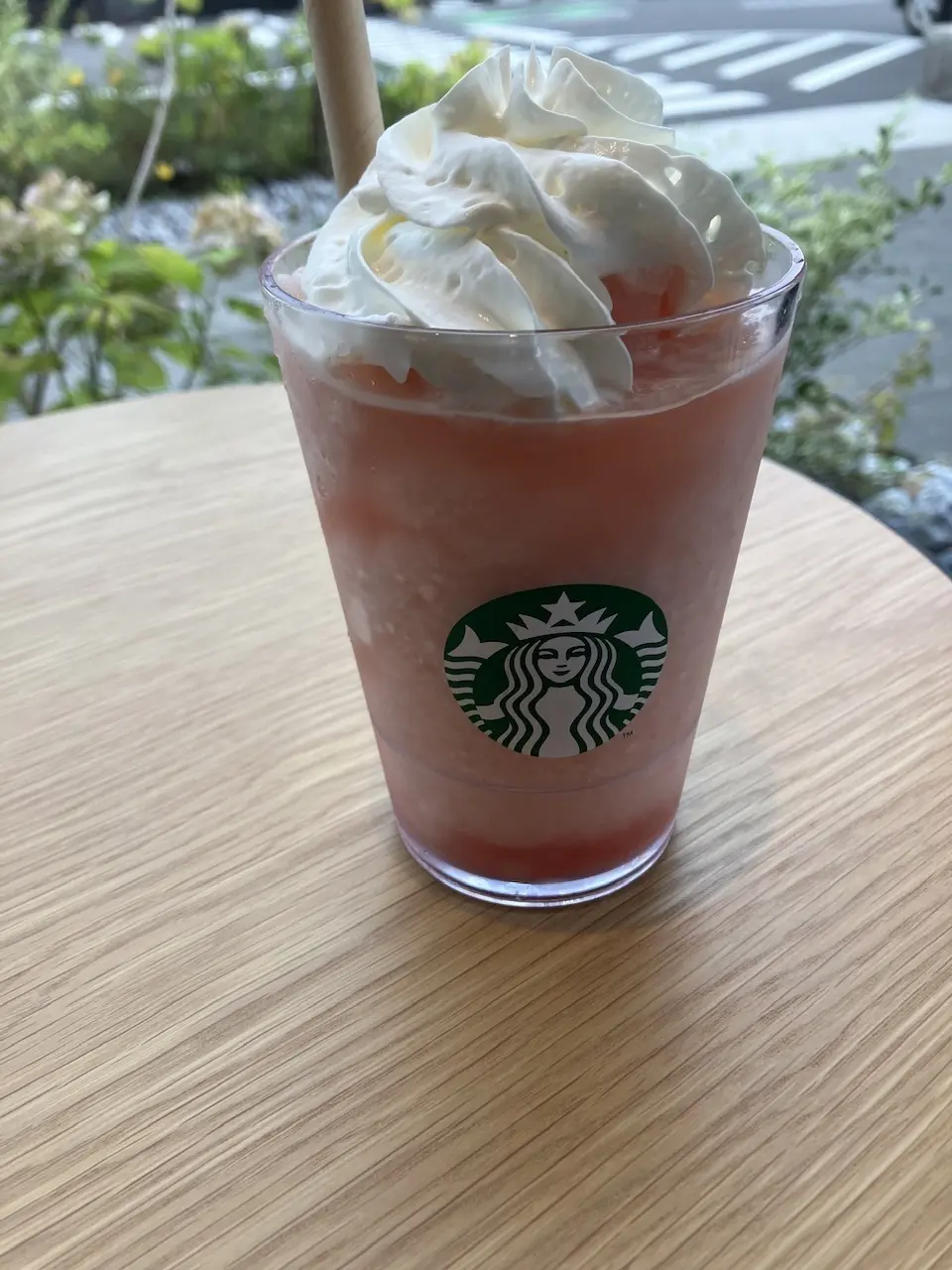 【スタバ】ラブ＆ピーチフラペチーノ🩷おすの画像_1