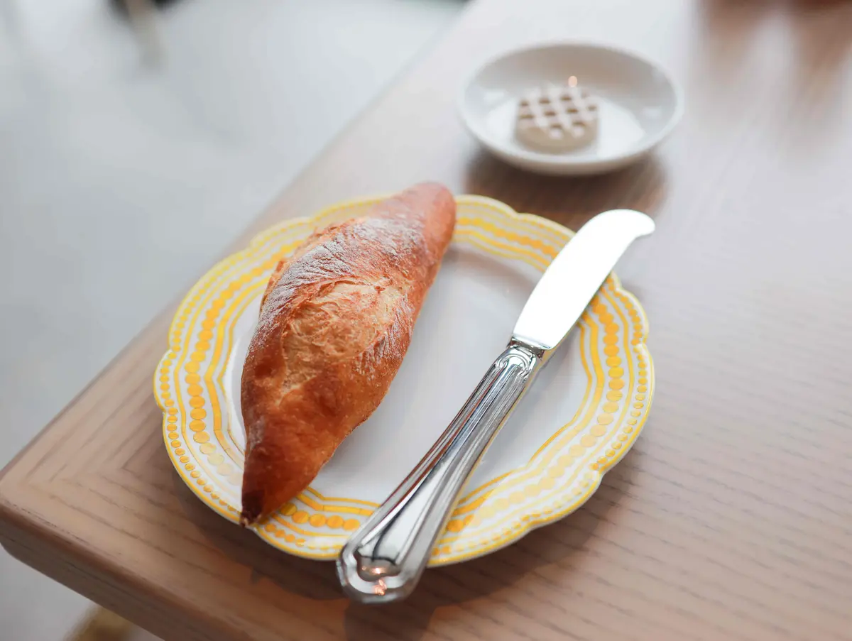 【大阪ホテル】メインは“本日のパイ包み”の画像_16