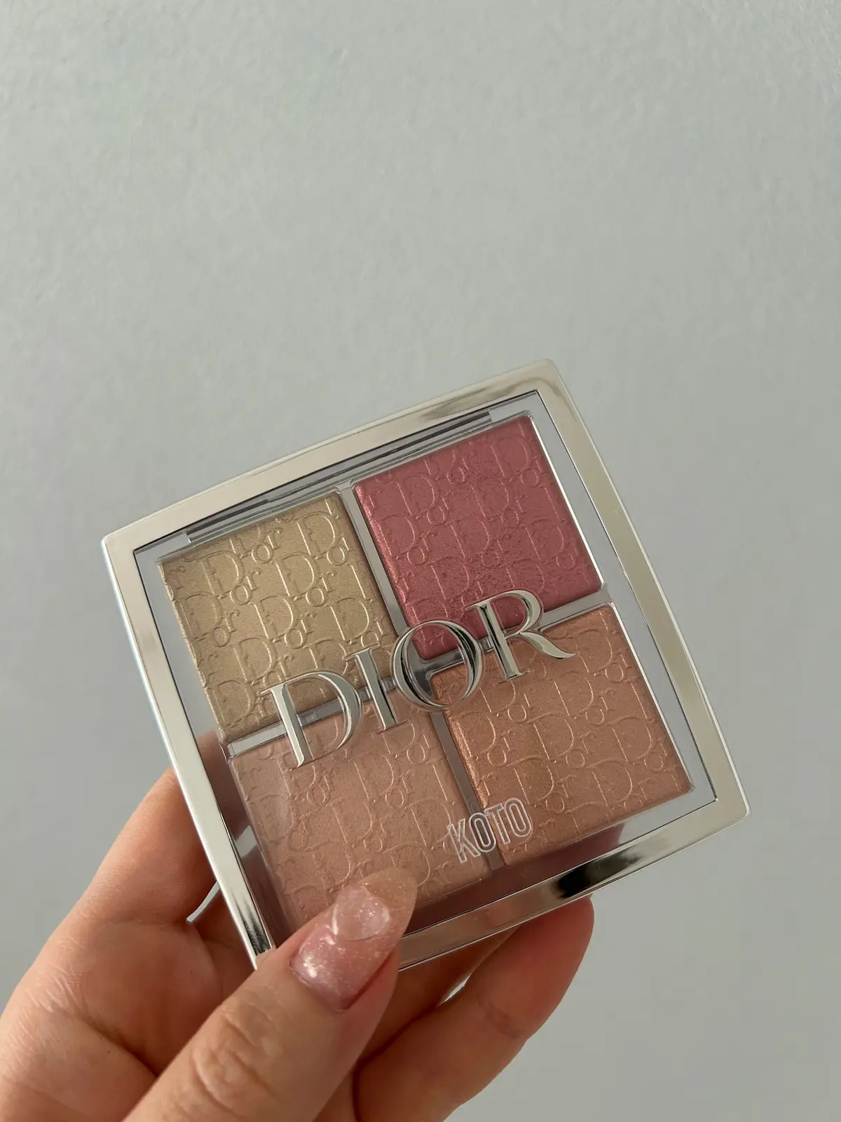 プレゼントにもおすすめ♡DIORビューテの画像_1