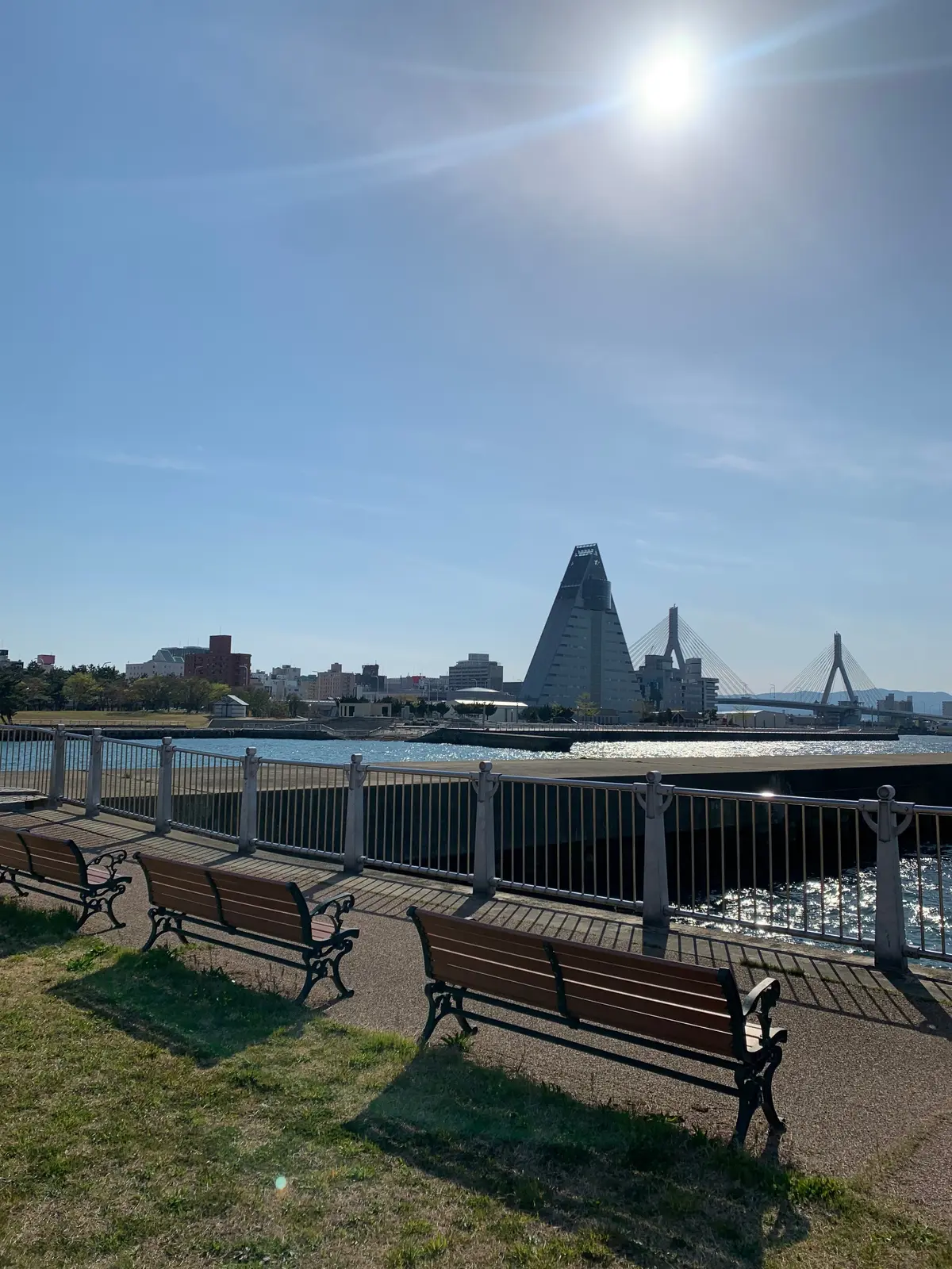 青森県青森市　アスパム