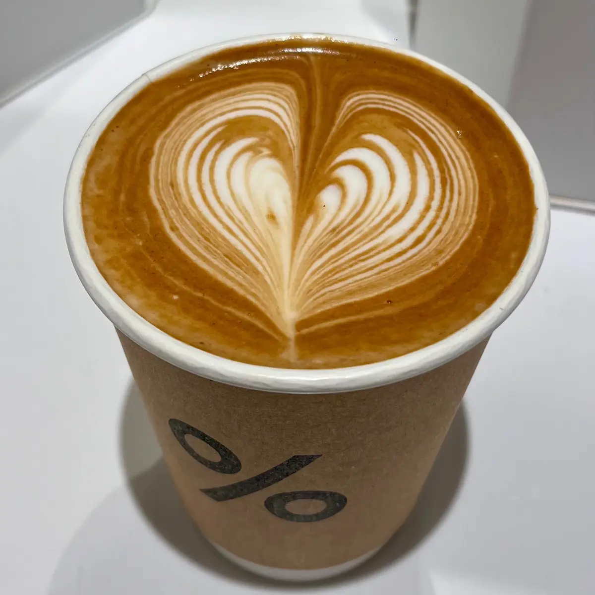 【東京｜麻布台ヒルズ】コーヒー持ってお散の画像_6