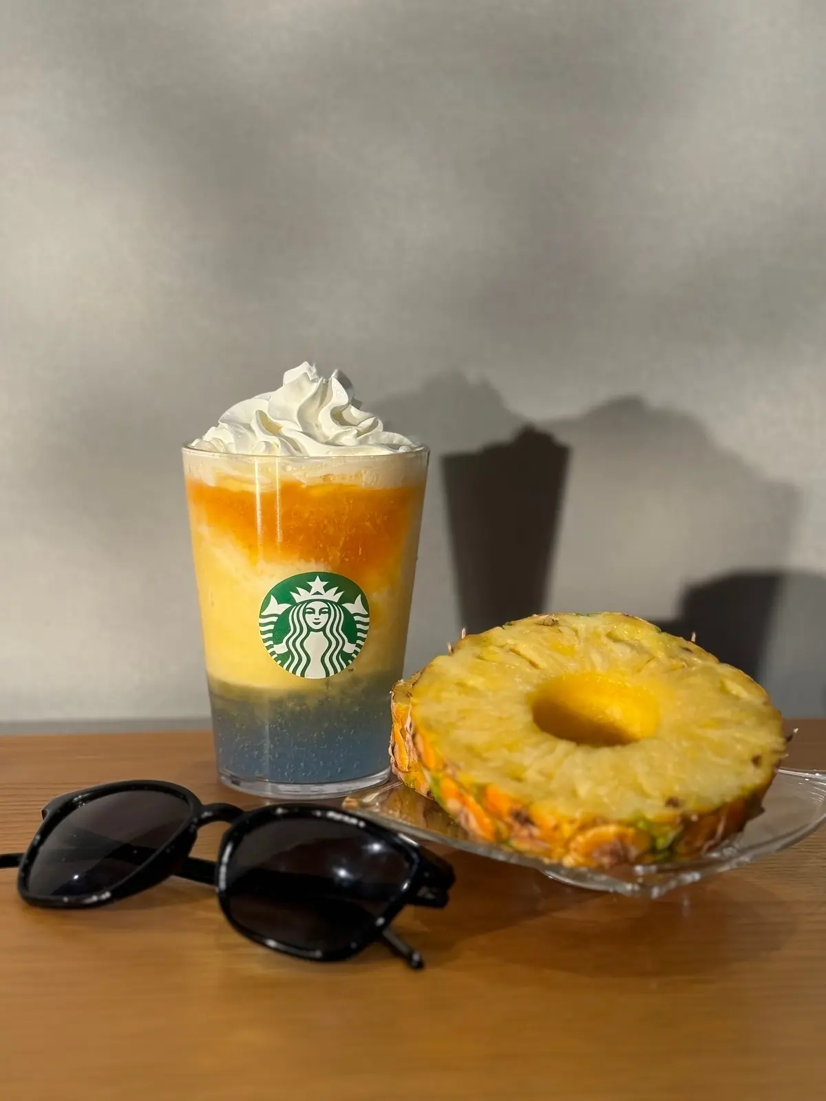 スタバ　パインジェリーのフラペチーノ