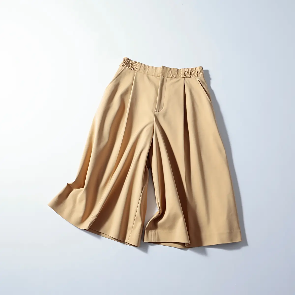 『カデュネ』のハーフパンツ