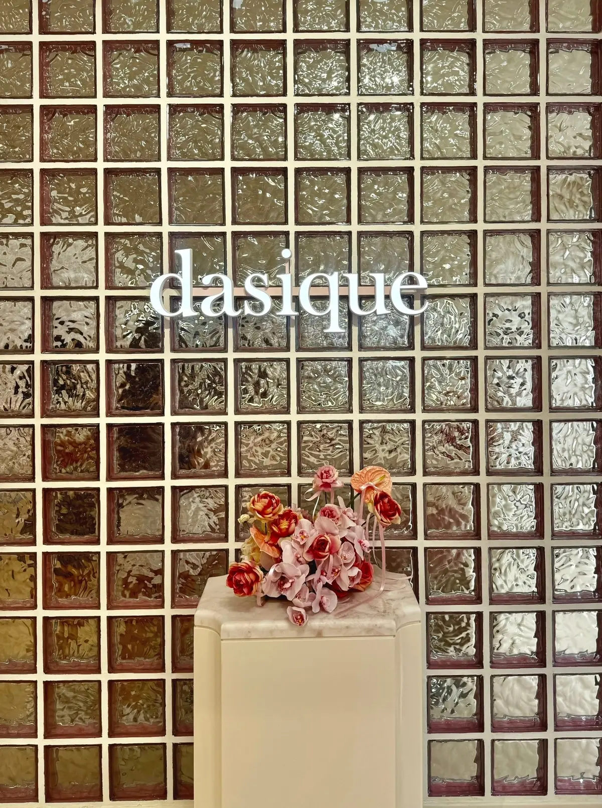 デイジークフラグシップストア内