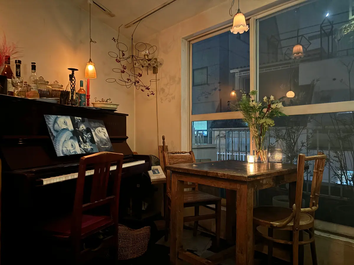 【渋谷】ベランダのある小さな隠れ家レストの画像_4