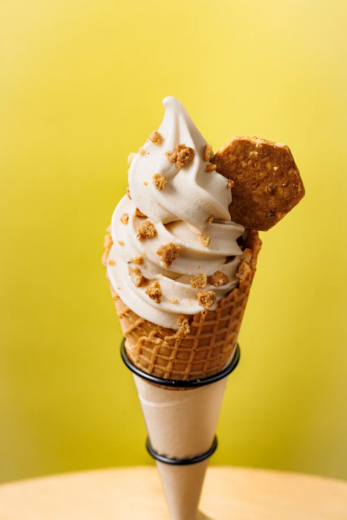 ソフトクリーム ピュール・ブール　羽田空港　ル・ビスキュイ・アラン・デュカス