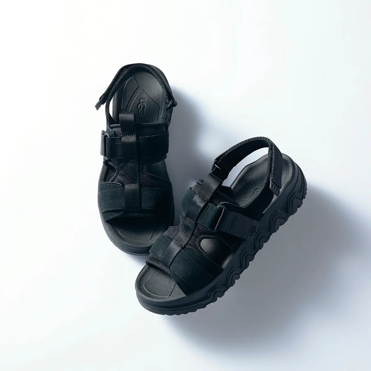 『アンセム エー』のロングスカーフ