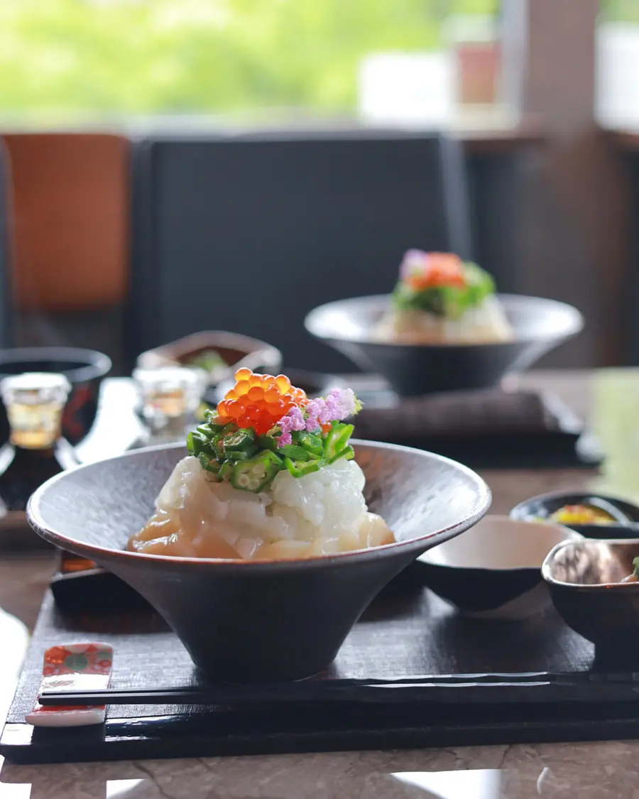 【富山】かき氷のような見た目の海鮮丼！蘇の画像_2