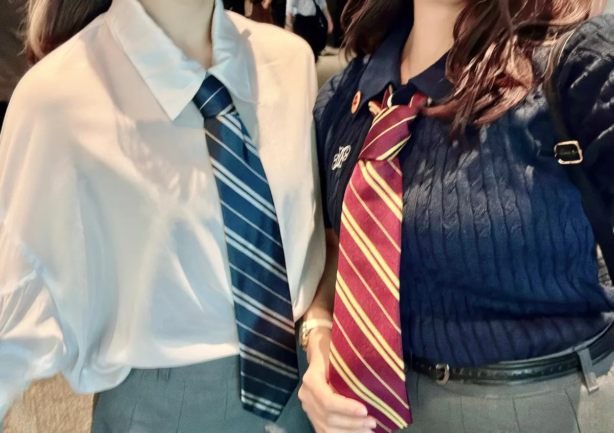 ネクタイの着用画像