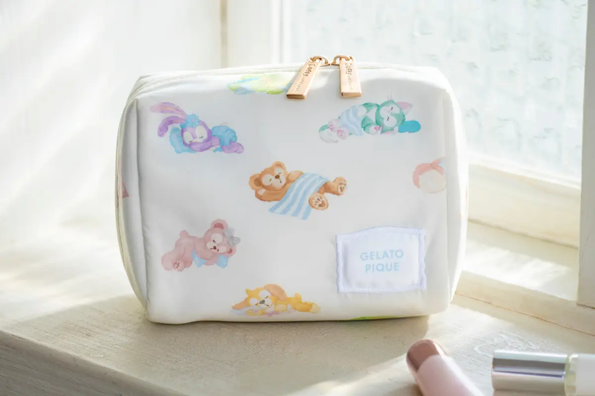 即納！最大半額！ 東京ディズニーシーで買える！ ダッフィー＆フレンズの記念 バッグ・ポーチ