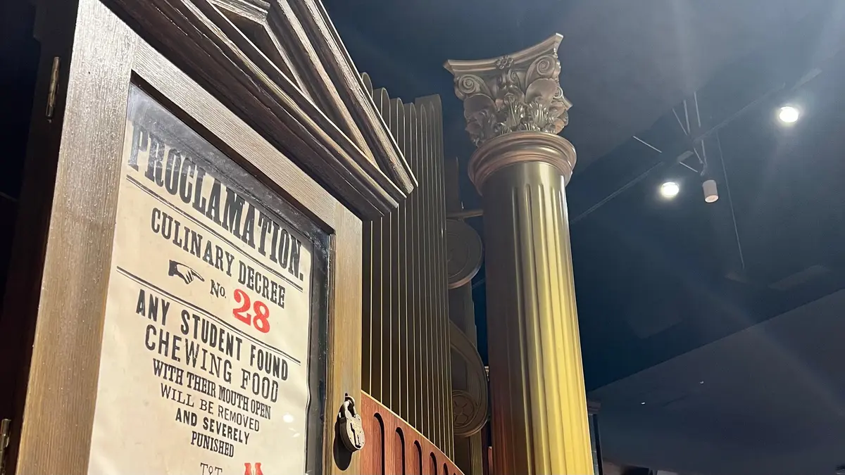 ツアー中：レストラン内