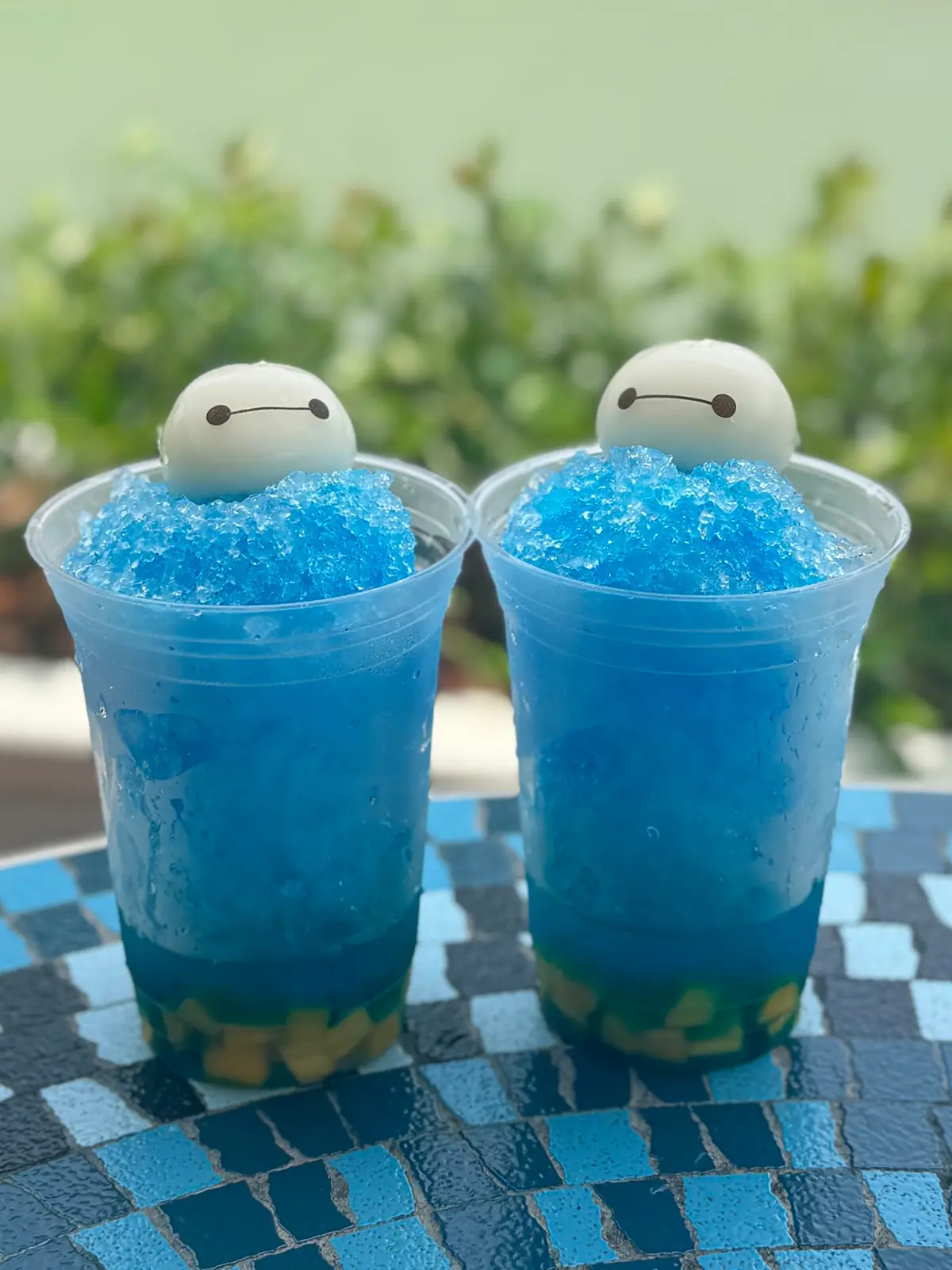 「シェイブアイス（ブルーシロップ＆マンゴー）