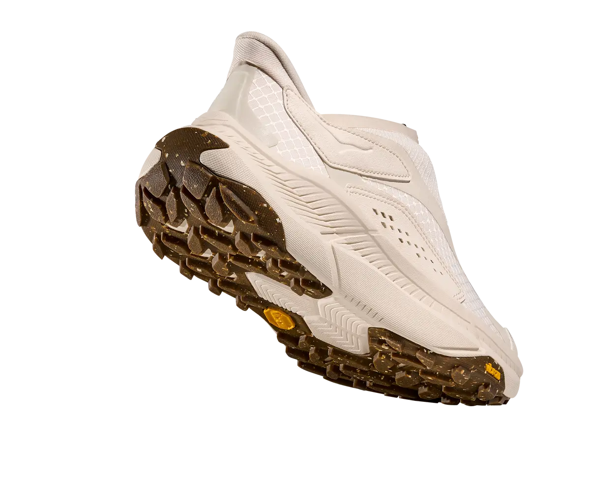 スニーカー　オン　クラウド6