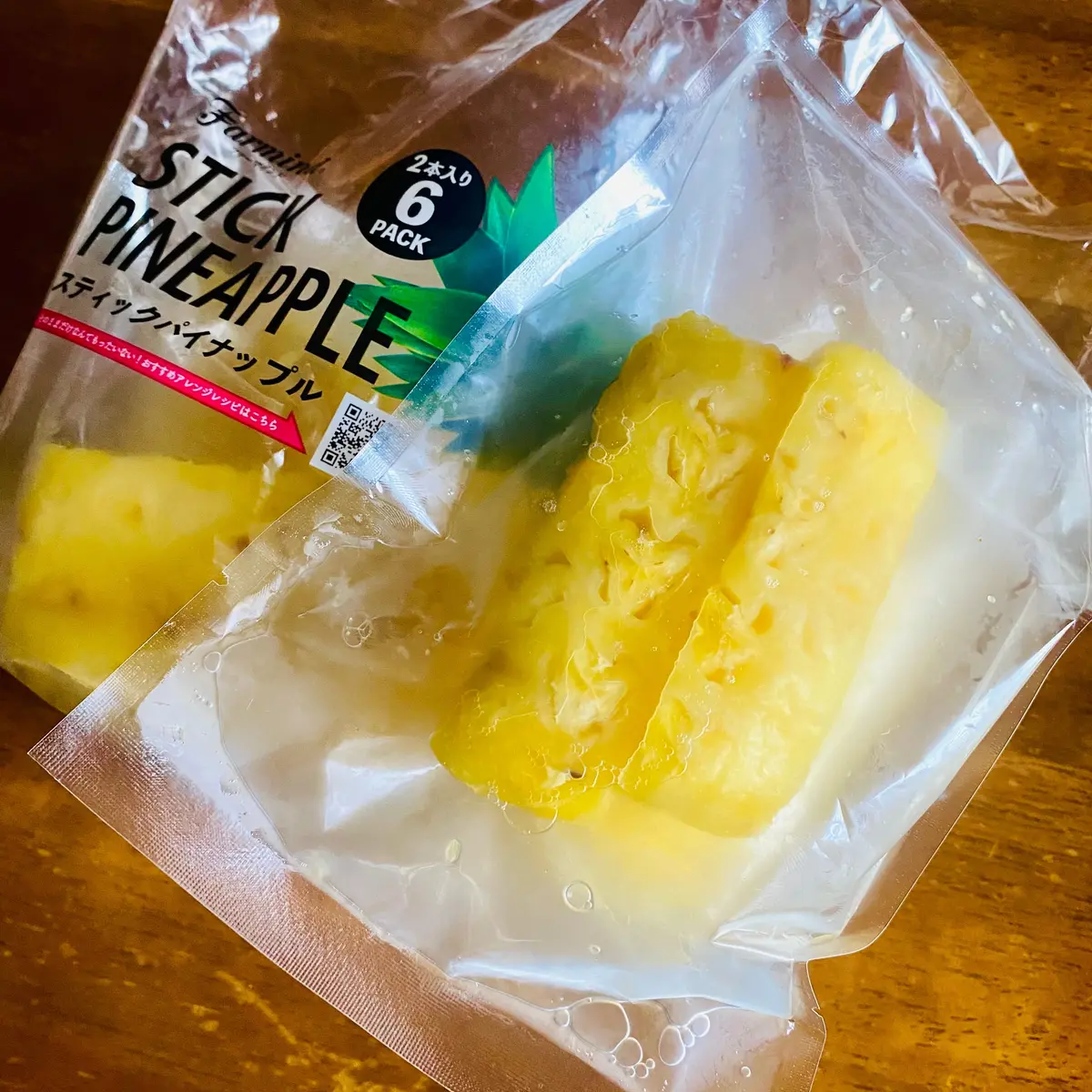 スティックパイナップル