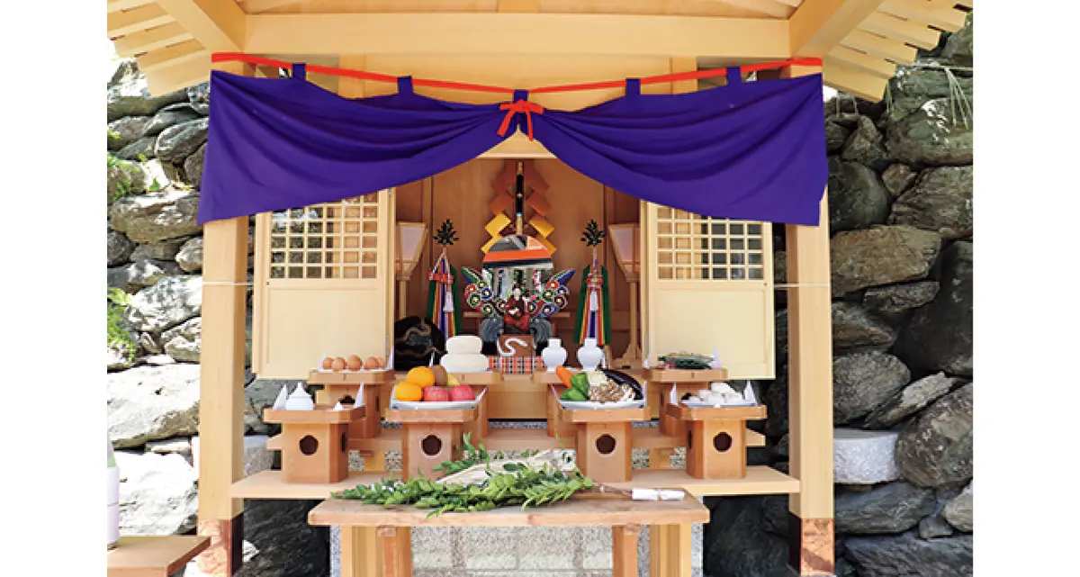 蛇窪神社 「白蛇辨財天像」