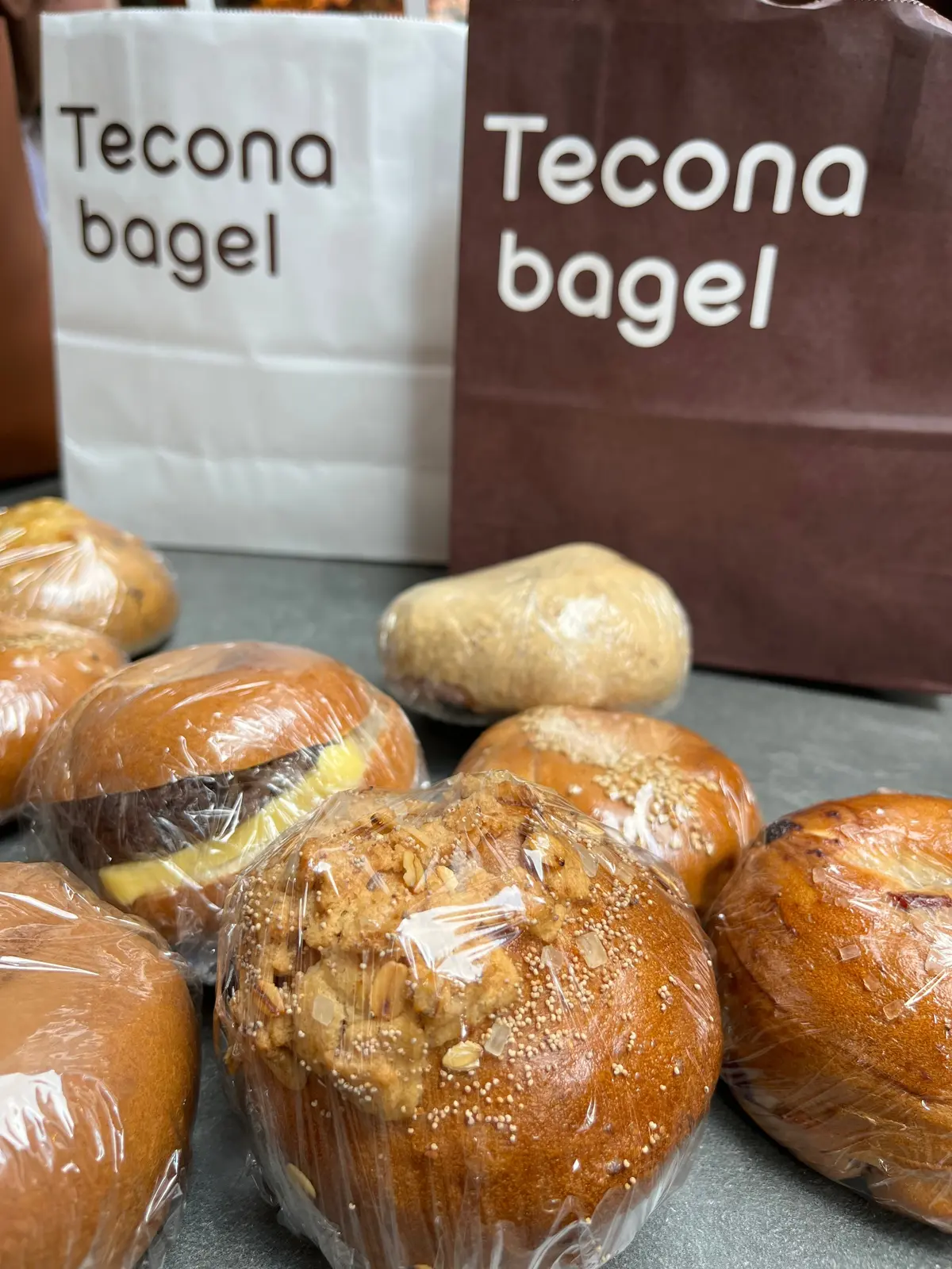 tecona bagel