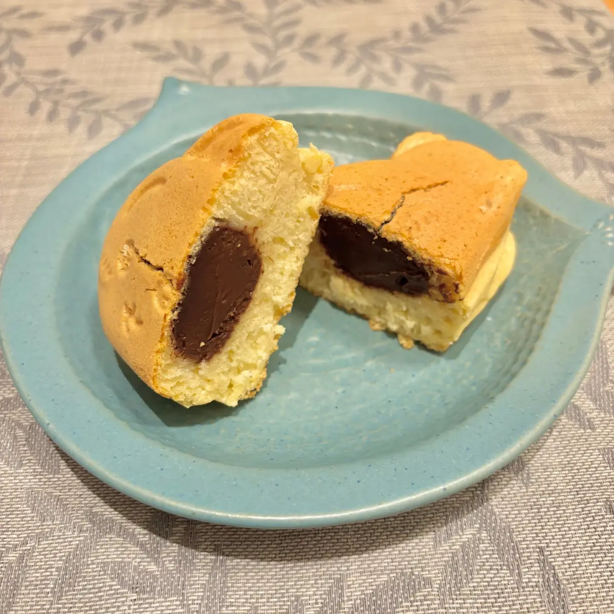 横浜ワールドポーターズ店、オンライン販売で買うことのできる「ちいかわ焼き」のチョコレート