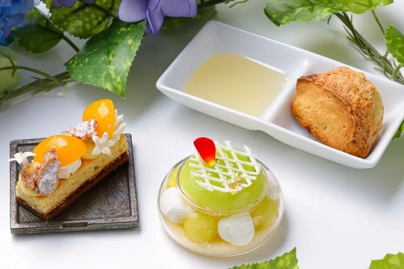 ココナッツ香るメロンのショートケーキ