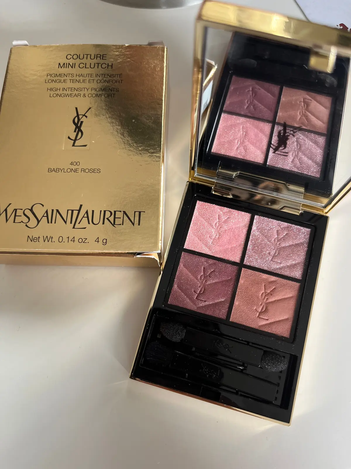 YSL イヴ・サンローラン アイシャドウ】発色、キラキラ度合いも完璧