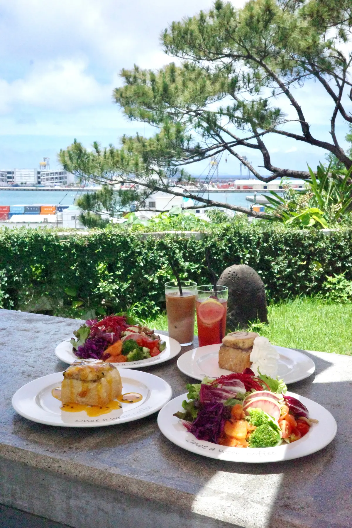 【沖縄カフェ】海が見える癒しのテラスランの画像_1