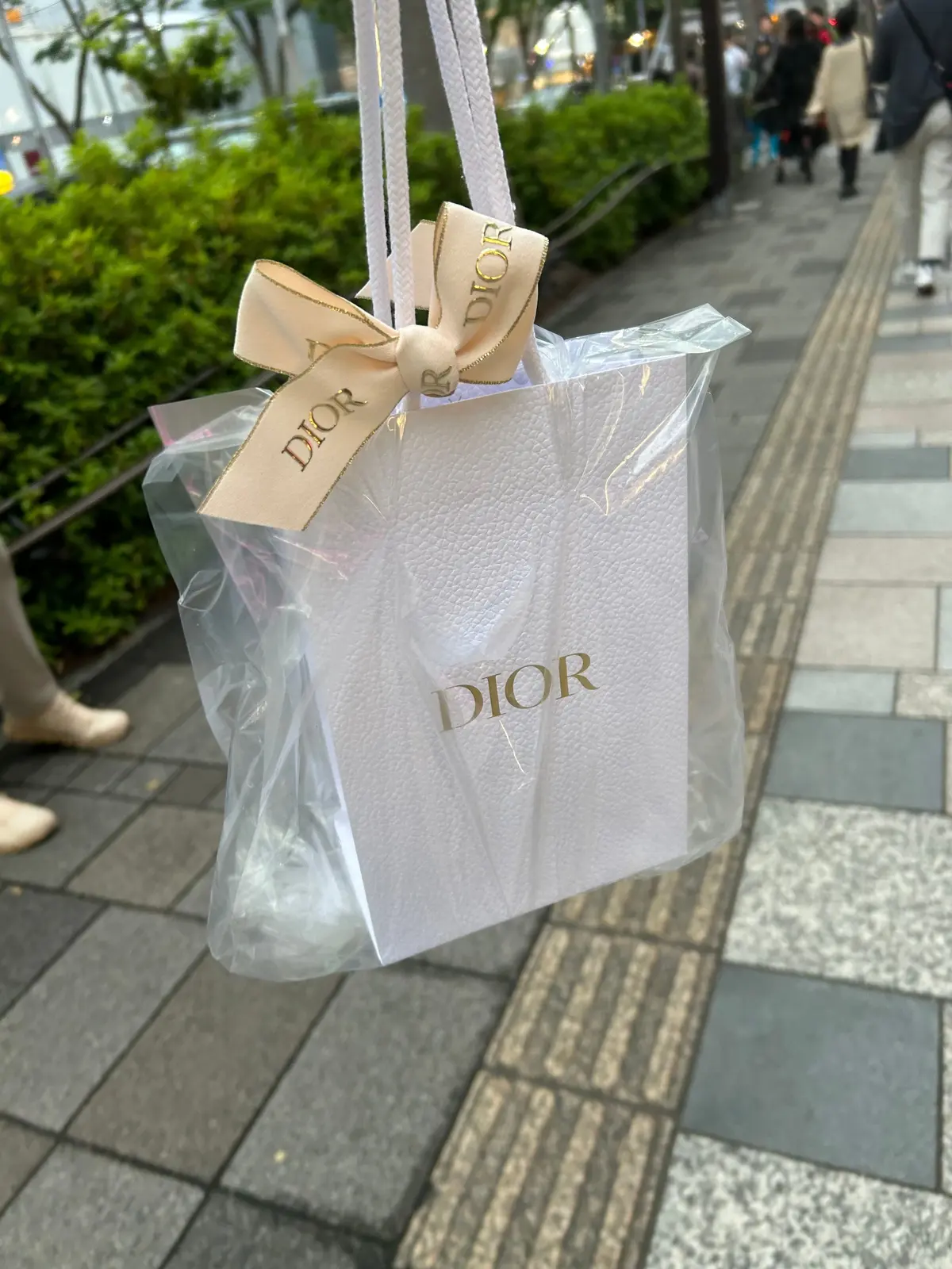 プレゼントにもおすすめ♡DIORビューテの画像_2