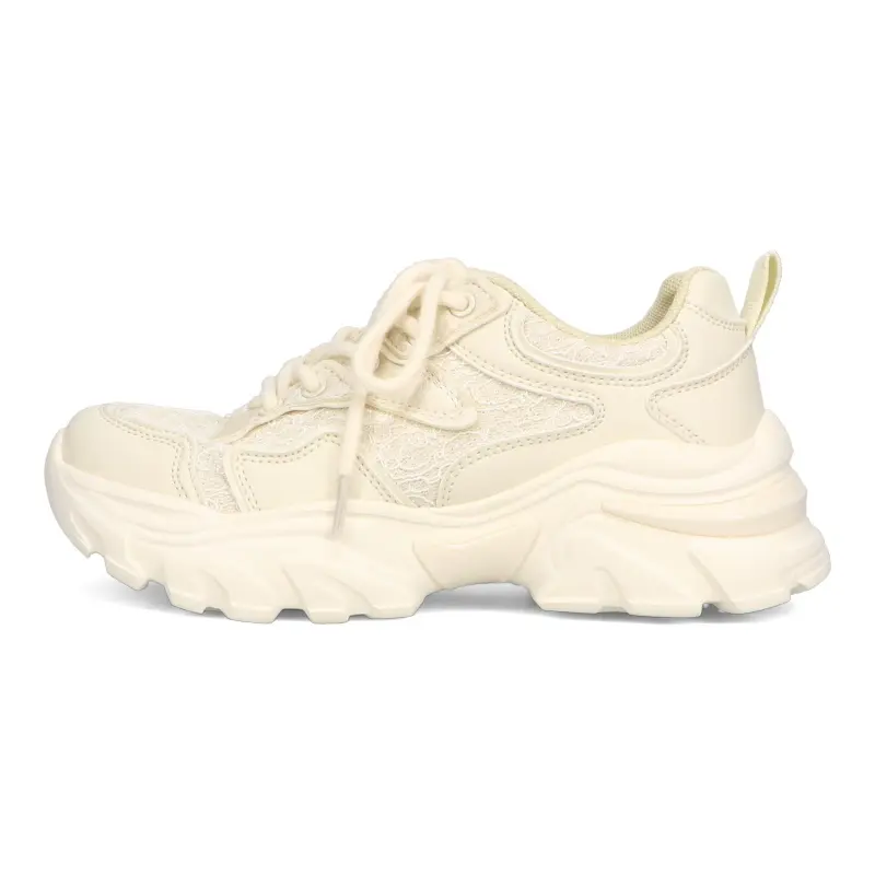 ORTR　きれいめスニーカー　レース