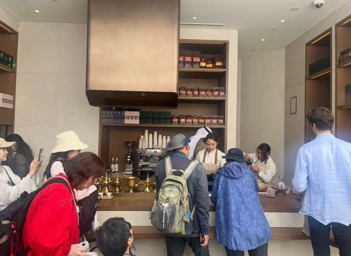 大阪万博_EXPO2025_サウジアラビア館_カフェ