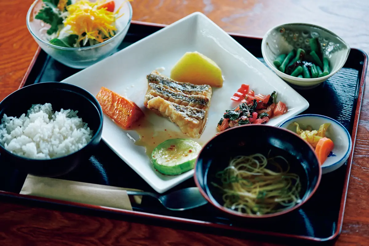 『島キッチン』のランチ