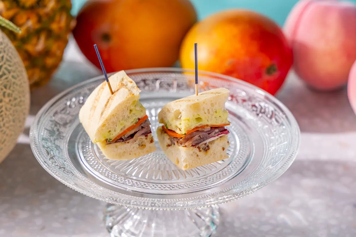 夏野菜のグリルサンドウィッチ