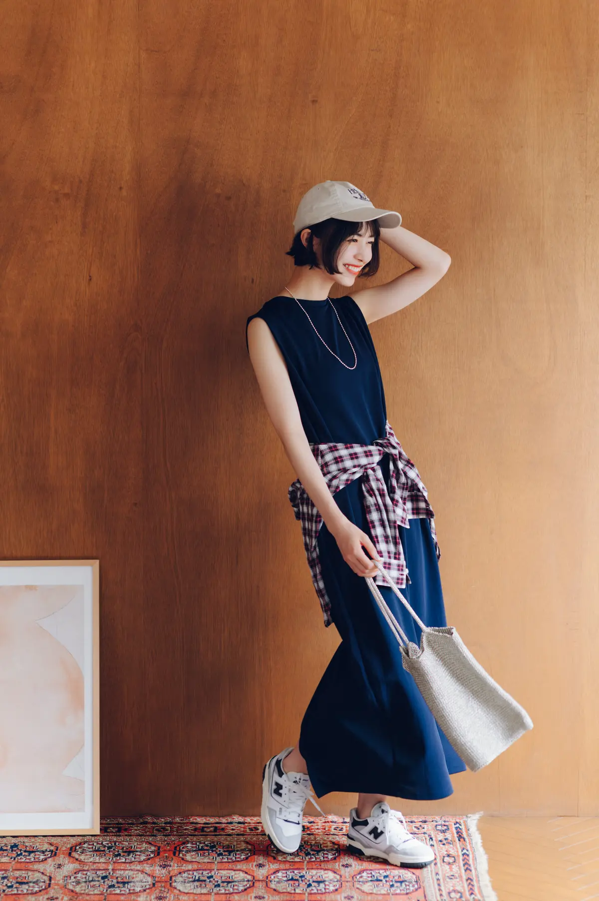 井桁弘恵　ワンピース　全身コーデ