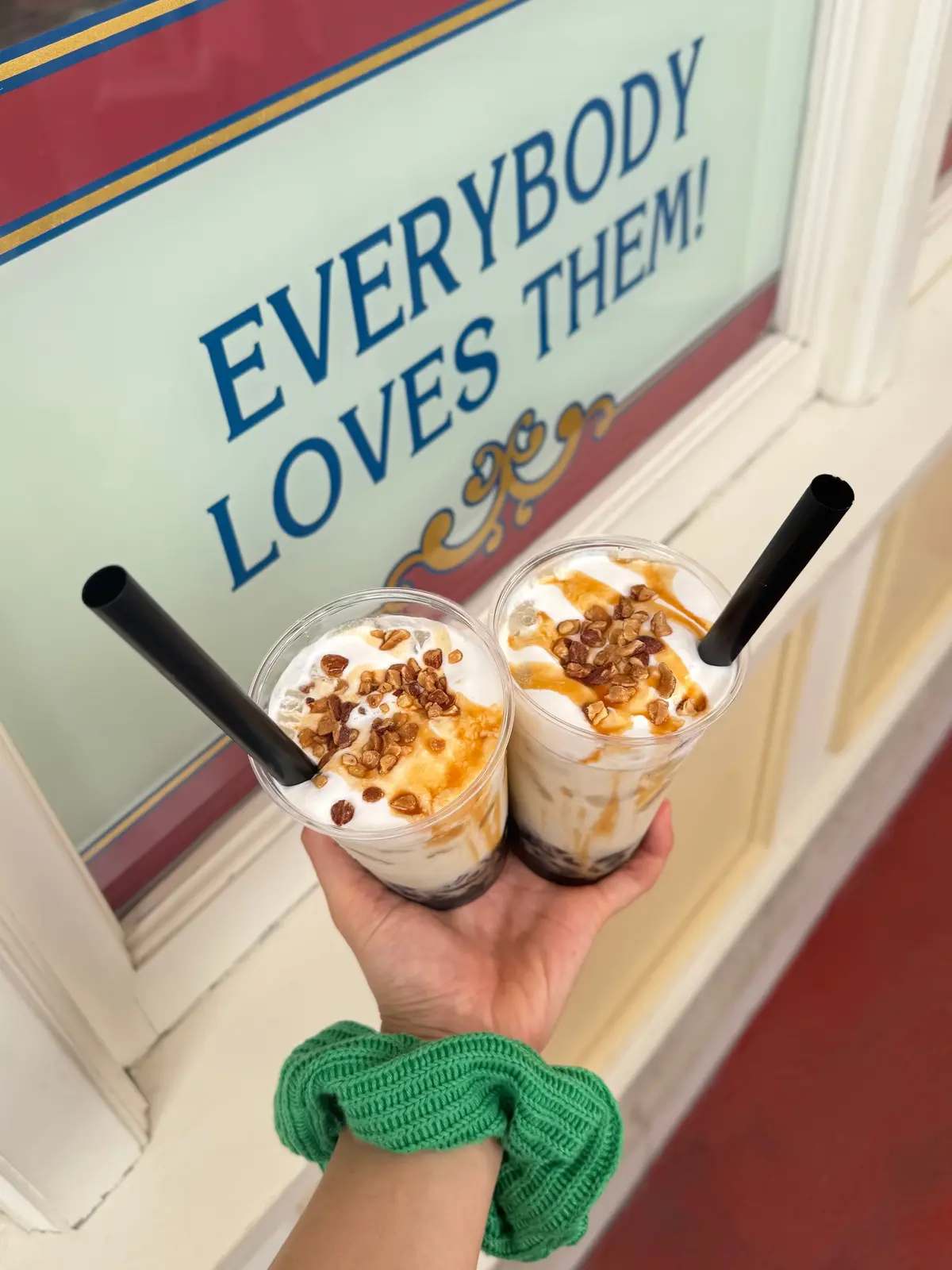 ソイミルク＆キャラメルドリンク ディズニーランドドリンクメニュー