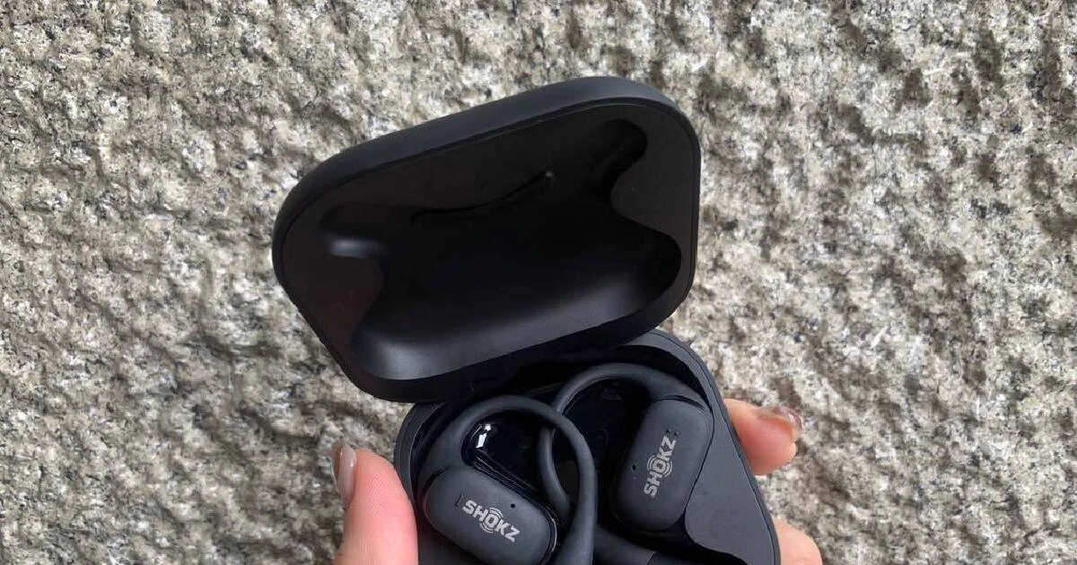 LAWSON×なにわ男子 イヤホン