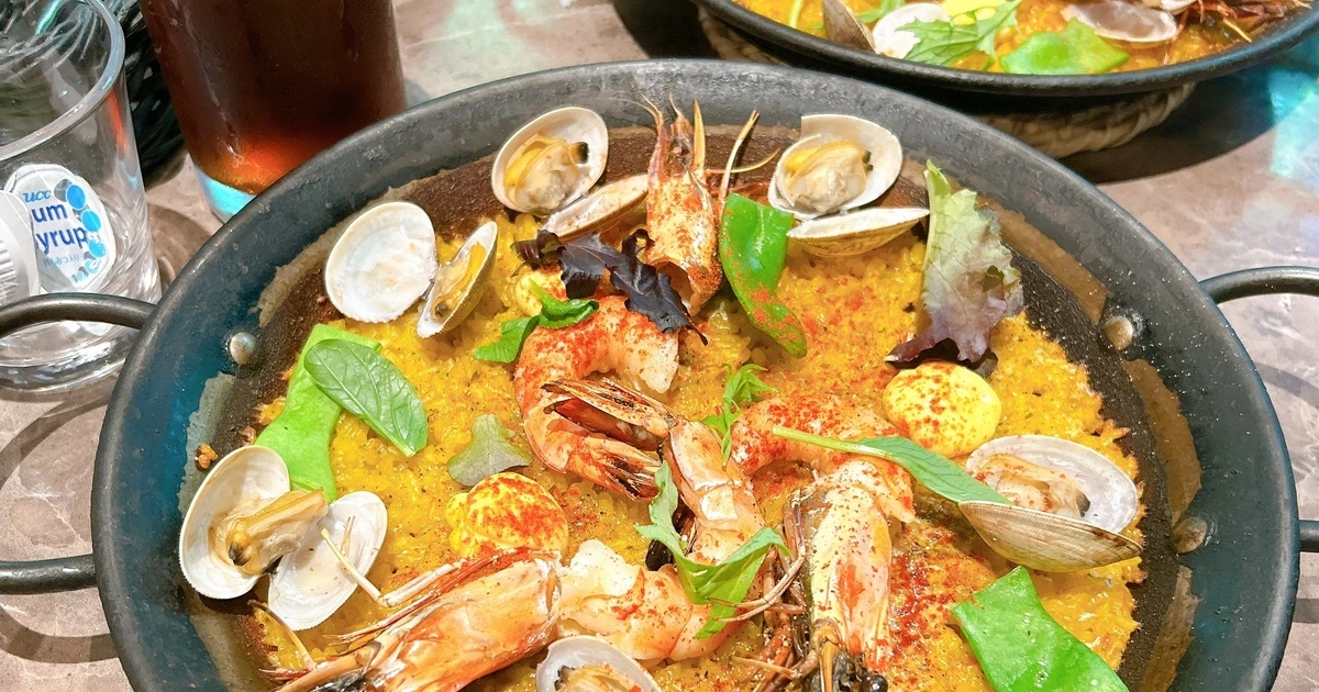 パエリア 502bc752-8a2f-471b-888f-