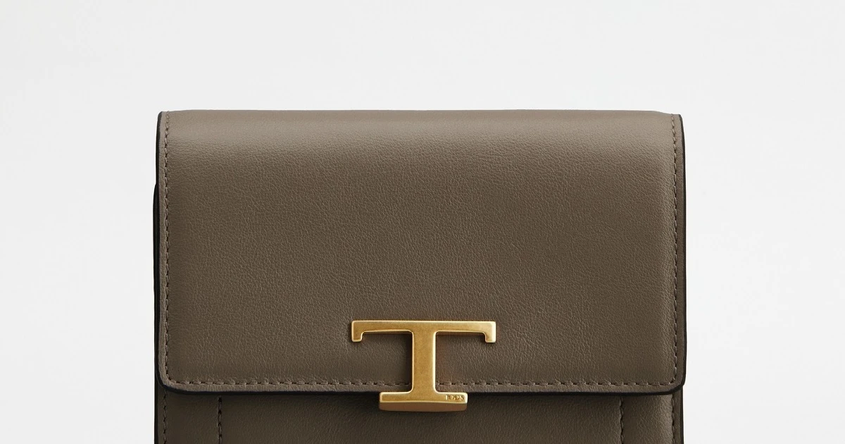 新品　T タイムレス レザー 財布 TOD'S TODS トッズ 二つ折り財布 T TIMELESS Tタイムレス
