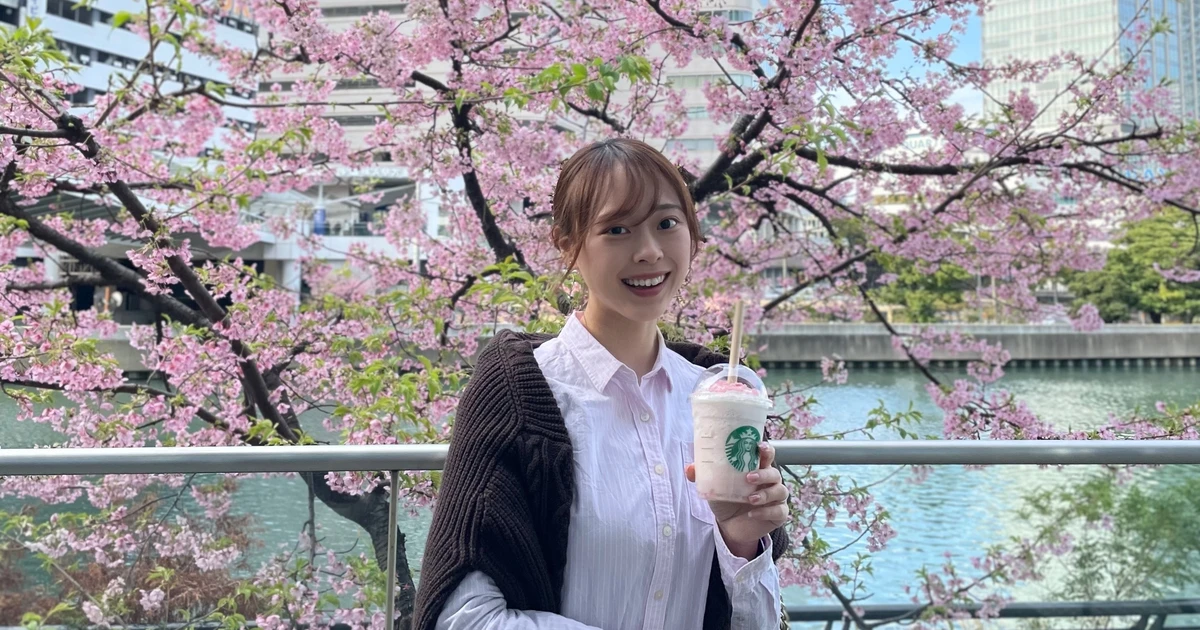 スターバックス｜新作🌸】もう飲んだ？桜を眺めながらスタバ新作の