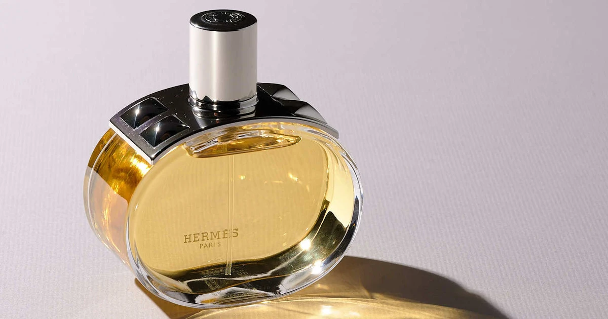 20代におすすめの香水5選】エルメス、セリーヌ、ロエベなど憧れ
